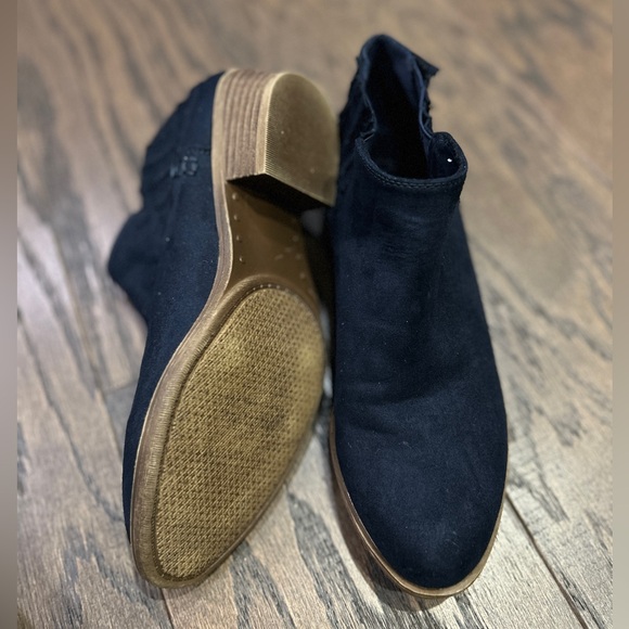 SUGAR Boots - Picture 5 of 12